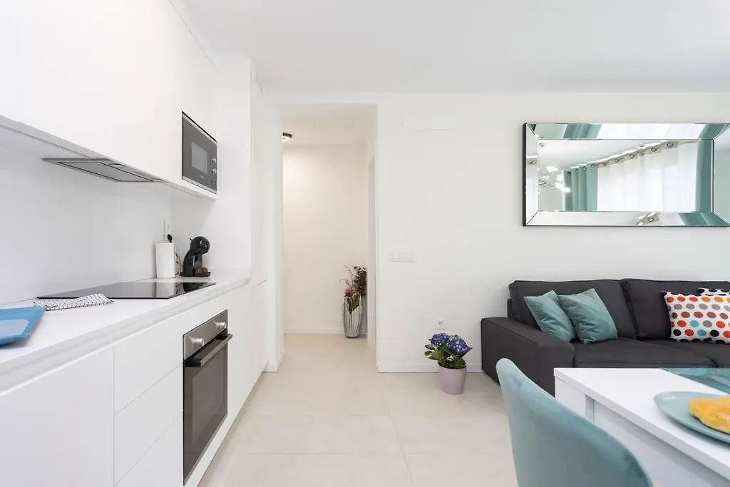 Amazing Brand New Apartment In Santa Cruz Spain