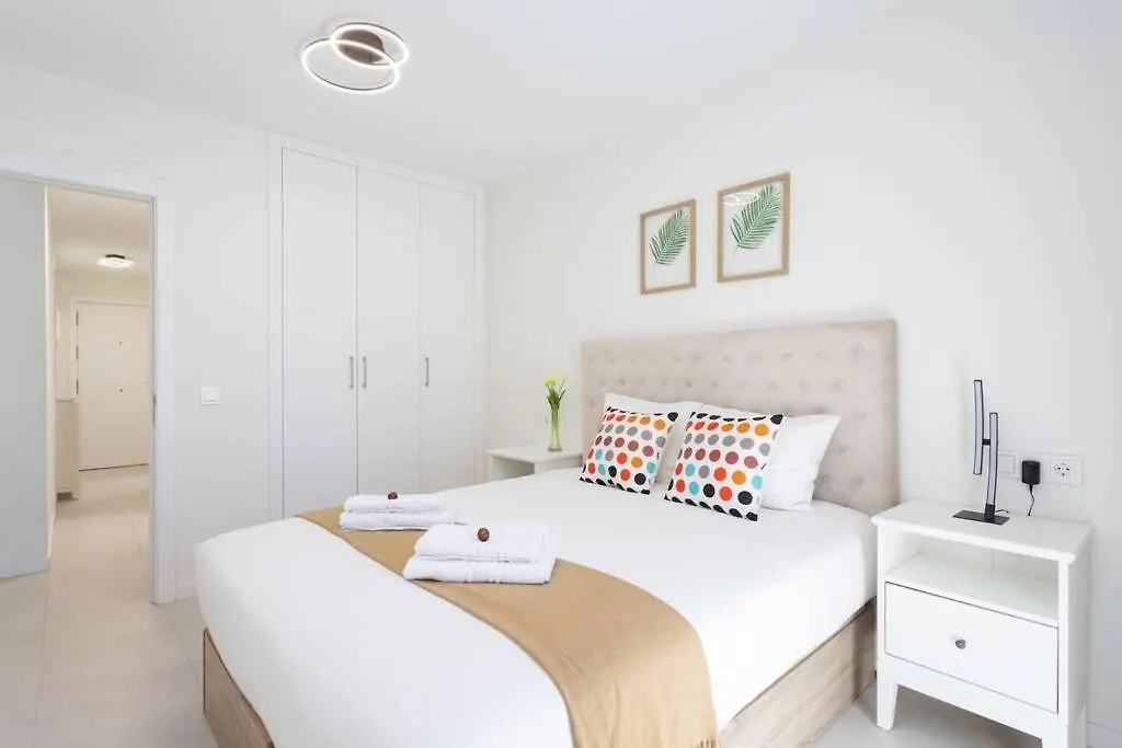 Amazing Brand New Apartment In Santa Cruz